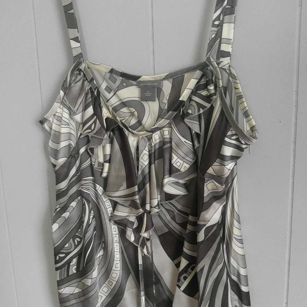 ANN TAYLOR gray silk cami